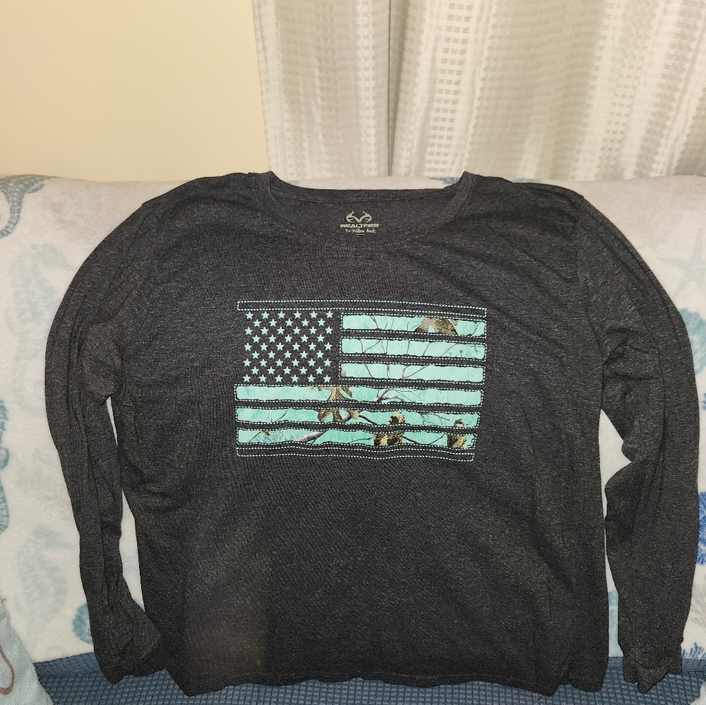 Womens Realtree Long Sleeve Tee
